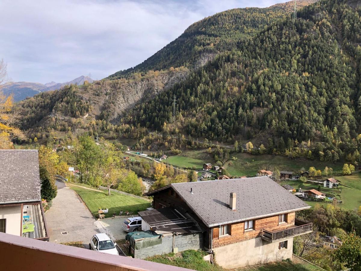 Breiten 1 Mörel Buitenkant foto